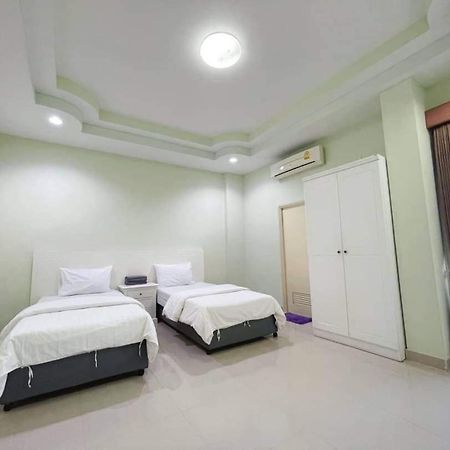 Grand Charoonrat Apartment Sara Buri Екстериор снимка